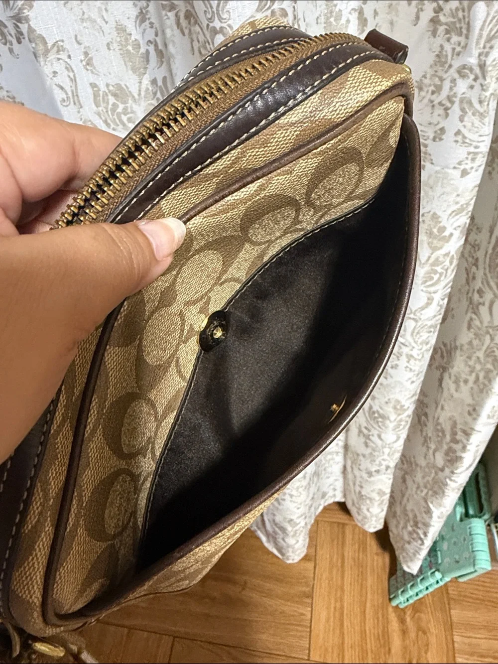 Coach Khaki/Chestnut Signature Canvas Messenger Bag with Red Logo